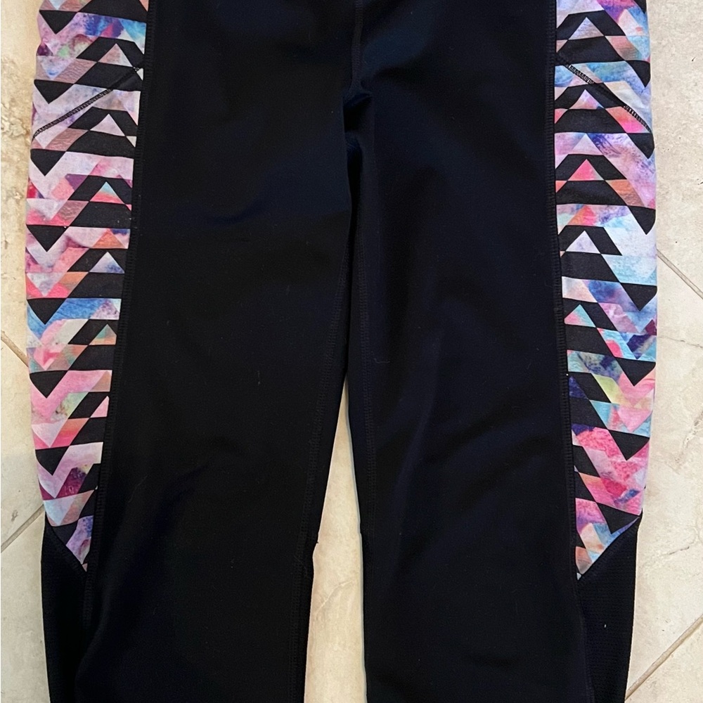 Athleta Black and Pink Geometric Leggings